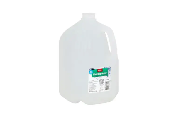 WinCo Distilled Drinking Water